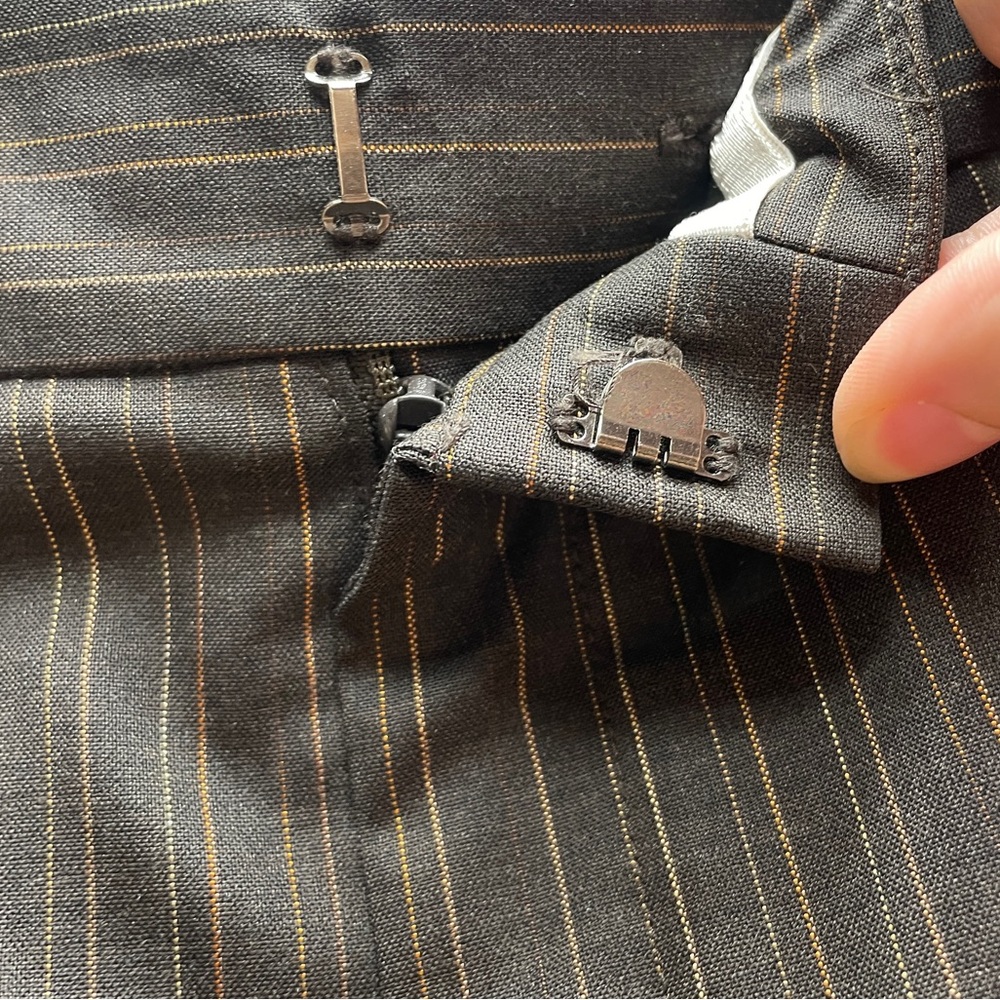 Women’s Pinstripe Wide-Leg Trousers - Gray - Picture 6 of 7
